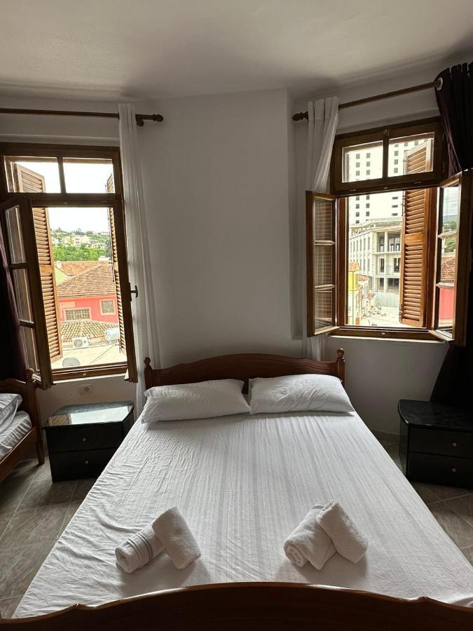 Central Charm Apartments Vlore Bagian luar foto