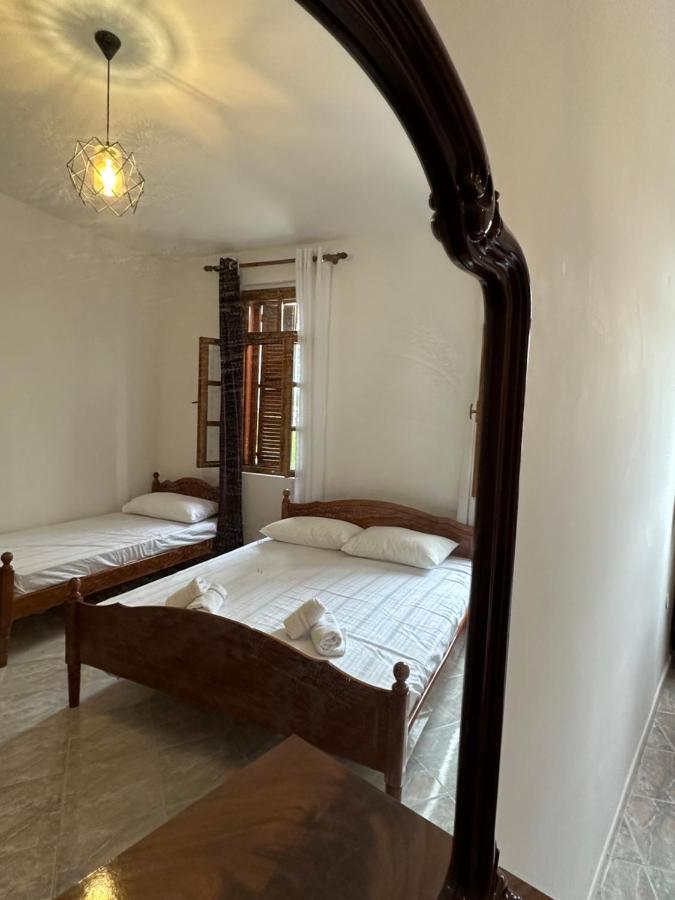 Central Charm Apartments Vlore Bagian luar foto
