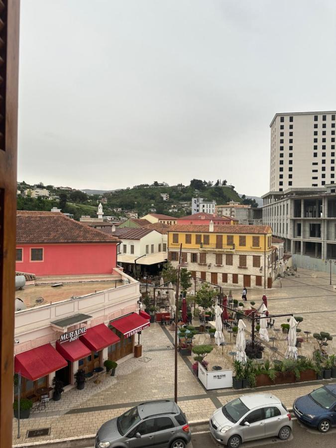 Central Charm Apartments Vlore Bagian luar foto